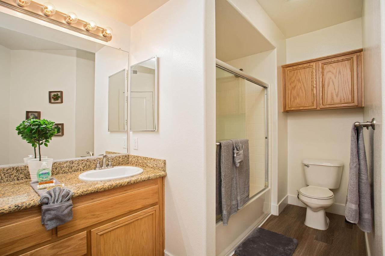 Westwood Luxury Suites Los Angeles Exterior foto