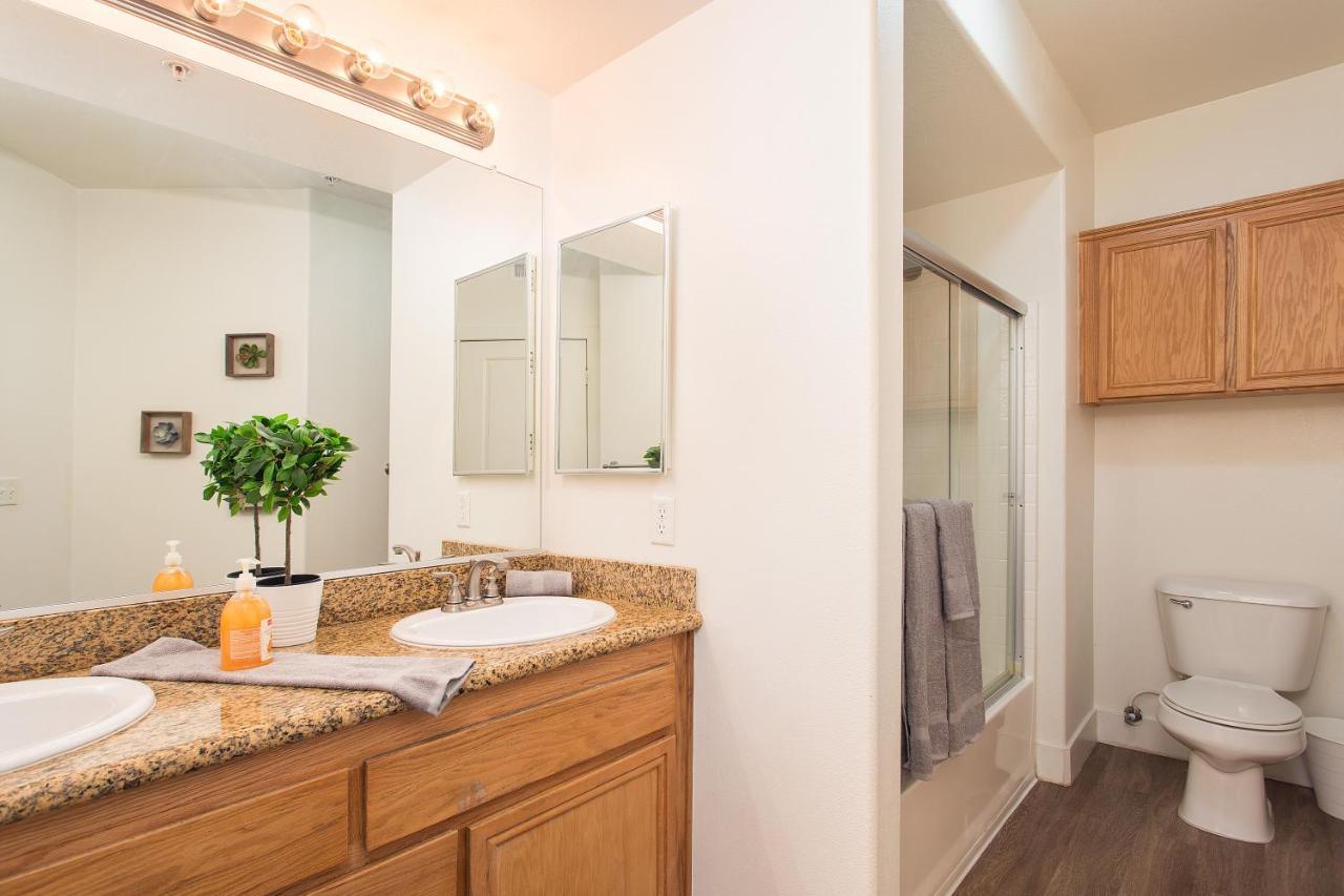 Westwood Luxury Suites Los Angeles Exterior foto